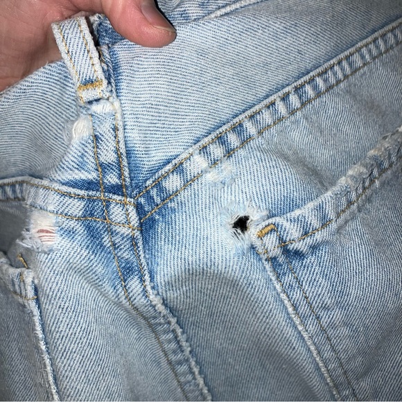 COH - Charlotte Crop - 29 - Picture 13 of 16